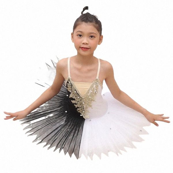stage wear children's ballet skirt swan costumes black and white sling dance tutu stage clothes for girls wear i3zl#, Black;red
stage wear children's ballet skirt swan costumes black and white sling dance tutu stage clothes for girls wear i3zl#, Black;red