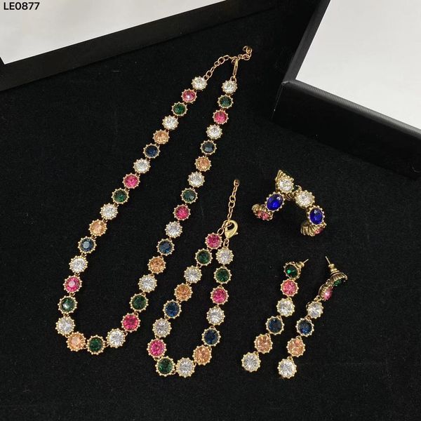 2022 set fashion stud necklace bracelet double g letter personality ladies wedding party designer jewelry, Golden;silver
2022 set fashion stud necklace bracelet double g letter personality ladies wedding party designer jewelry, Golden;silver