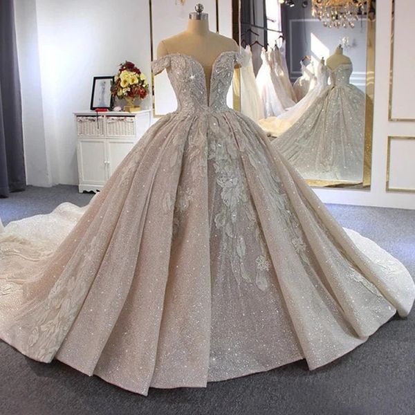 dubai luxury ball gown wedding dresses plus size chapel train sweetheart vestido de novia appliqued bridal wedding custom made, White
dubai luxury ball gown wedding dresses plus size chapel train sweetheart vestido de novia appliqued bridal wedding custom made, White
