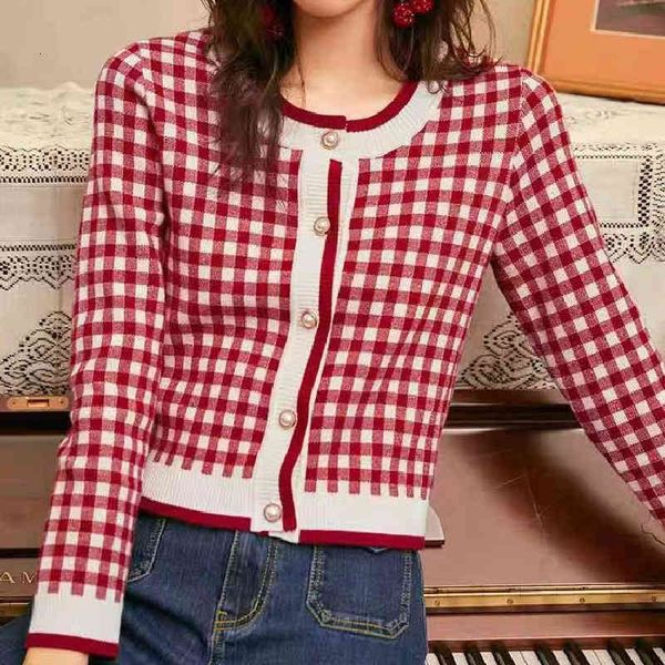 women's sweaters knitted cardigan coat women's autumn loose red checkered contrast british long sleeve round neck short bybg, White;black
women's sweaters knitted cardigan coat women's autumn loose red checkered contrast british long sleeve round neck short bybg, White;black