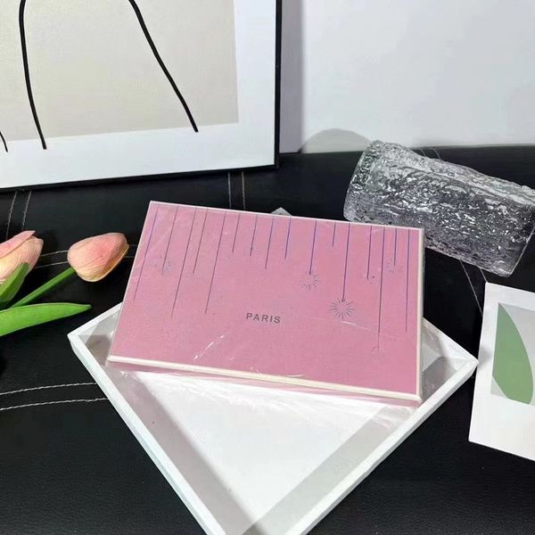 in stock end brand makeup set 7.5ml perfume lipsticks 4pcs with box lips cosmetics kit for women gift
in stock end brand makeup set 7.5ml perfume lipsticks 4pcs with box lips cosmetics kit for women gift