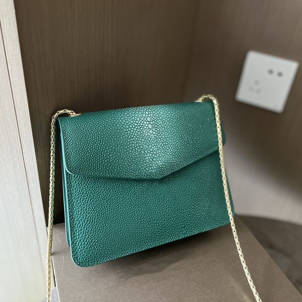 ladies evening bags wear dark green water pattern chain shoulder bag bright green pearl fish skin snake body elements designer street backpa
ladies evening bags wear dark green water pattern chain shoulder bag bright green pearl fish skin snake body elements designer street backpa