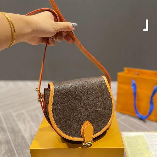 designer luxury women the tote bag fashion versatile handbags shoulder crossbody bags purse tories totes large capacity saddle wallets 7a 0e
designer luxury women the tote bag fashion versatile handbags shoulder crossbody bags purse tories totes large capacity saddle wallets 7a 0e