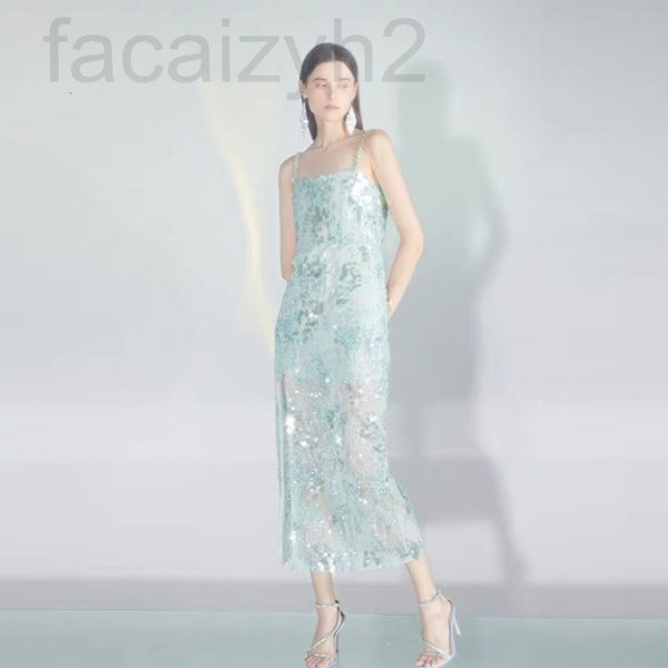 casual dresses designer 2022 summer new chen suspender slim dress with green sequins and slit skirt 59mh, Black;gray
casual dresses designer 2022 summer new chen suspender slim dress with green sequins and slit skirt 59mh, Black;gray