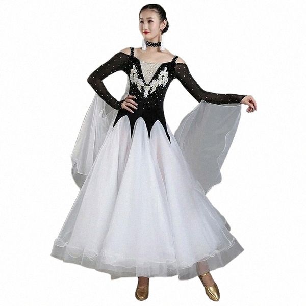 stage wear red sequins ballroom waltz dresses for dancing standard competition flamenco dance dress woman foxtrot stage wear 07zr#, Black;red
stage wear red sequins ballroom waltz dresses for dancing standard competition flamenco dance dress woman foxtrot stage wear 07zr#, Black;red