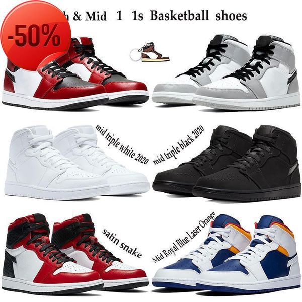 boots boots keychain 1 1s basketball shoes light smoke grey mid chicago toe sneakers satin snake mid triple white black 2020 trainers 36 -47
boots boots keychain 1 1s basketball shoes light smoke grey mid chicago toe sneakers satin snake mid triple white black 2020 trainers 36 -47