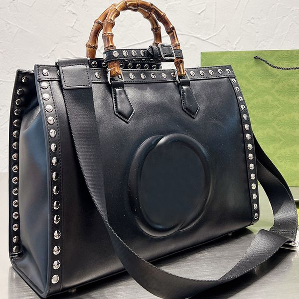 black bamboo diana handbags women shoulder bag genuine leather rivet removable strap fashion letters large capacity pocket tote shopping
black bamboo diana handbags women shoulder bag genuine leather rivet removable strap fashion letters large capacity pocket tote shopping