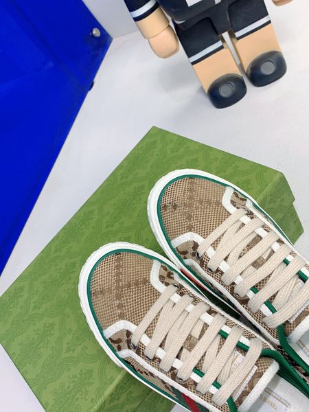 tennis 1977 luxurys shoes womens shoe green and red web stripe rubber sole stretch cotton low mens, Black
tennis 1977 luxurys shoes womens shoe green and red web stripe rubber sole stretch cotton low mens, Black