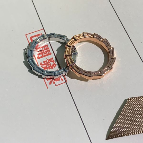 ring luxury designer rings classic style men and women lovers ring suitable for social gatherings gift giving great very good, Silver
ring luxury designer rings classic style men and women lovers ring suitable for social gatherings gift giving great very good, Silver