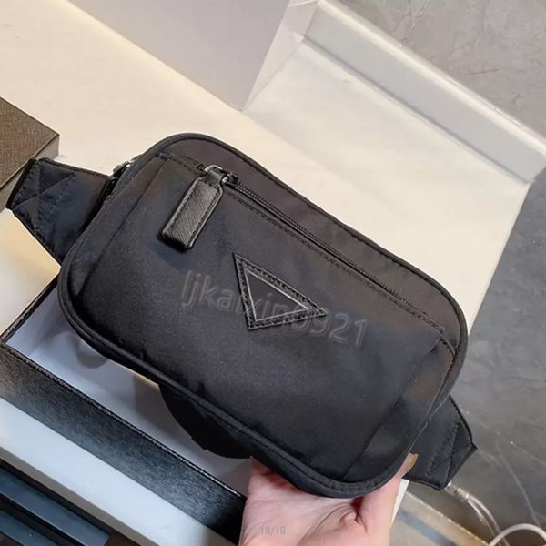 waist bags for men and women personalized credit card holder designer coach wallet black waterproof nylon material chest bag
waist bags for men and women personalized credit card holder designer coach wallet black waterproof nylon material chest bag
