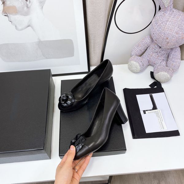the latest designer camellia sandals for early autumn 2022 are popular elegant noble and comfortable euro 34-40 us 4-9, Black
the latest designer camellia sandals for early autumn 2022 are popular elegant noble and comfortable euro 34-40 us 4-9, Black