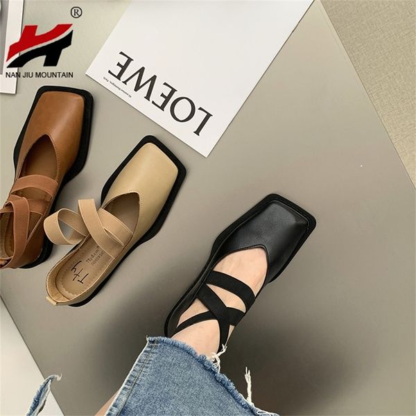 dress shoes leather women flat single retro mary jane square toe ankle strap british style 220831, Black
dress shoes leather women flat single retro mary jane square toe ankle strap british style 220831, Black