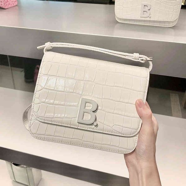 bag 2022 designer bag crocodile hourglass bag leather handbag fashion versatile messenger handbag one shoulder makeup women's handbag p
bag 2022 designer bag crocodile hourglass bag leather handbag fashion versatile messenger handbag one shoulder makeup women's handbag p