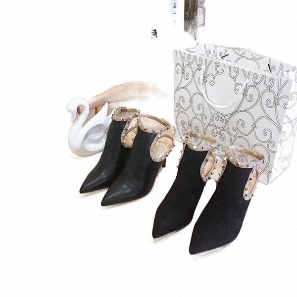 designer womans dress shoes ballet rivet high heels boots luxury leather flat toe pointed roman sandals ladies work wedding party heatshoes, Black
designer womans dress shoes ballet rivet high heels boots luxury leather flat toe pointed roman sandals ladies work wedding party heatshoes, Black
