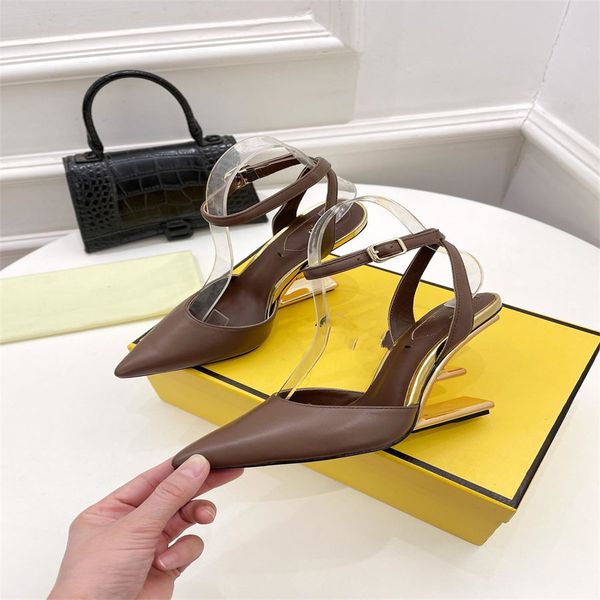 2022 designer womens sandals high heels shoes pointed toesl summer footwear fashion 10cm heel front back strap genuine leather size 35-42, Black
2022 designer womens sandals high heels shoes pointed toesl summer footwear fashion 10cm heel front back strap genuine leather size 35-42, Black