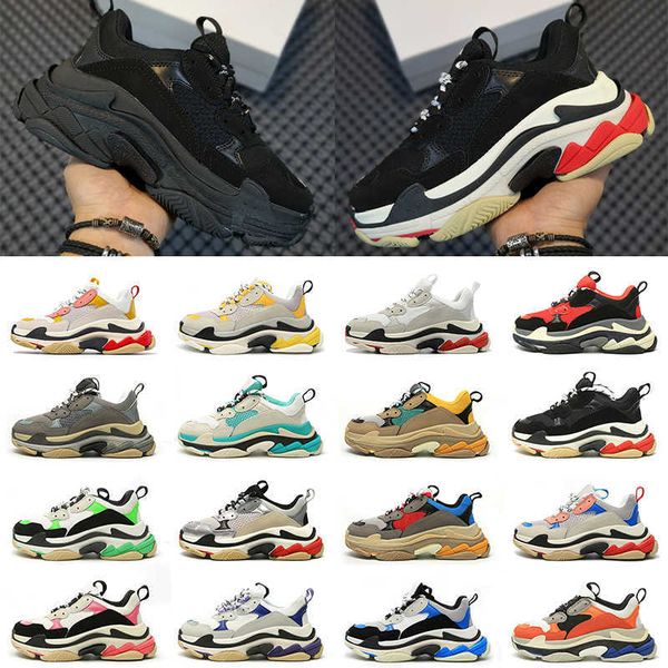 walking triple s designer casual shoes platform men women sneakers black white grey red pink blue green light tan oreo orange mens trainers
walking triple s designer casual shoes platform men women sneakers black white grey red pink blue green light tan oreo orange mens trainers