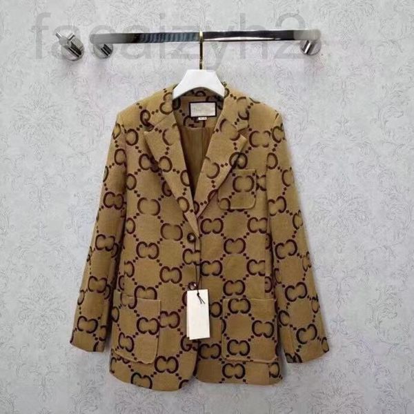 women's suits & blazers designer luxury designer gorgeous classic women's designer blazers clothing with full letters 2022 spring, White;black
women's suits & blazers designer luxury designer gorgeous classic women's designer blazers clothing with full letters 2022 spring, White;black