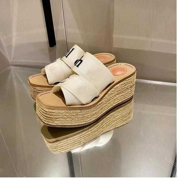 aq 2022 outdoor slipper shoes women chioe cloe woody tote mules flat sandals slides designer canvas slippers beige white black 02c1d
aq 2022 outdoor slipper shoes women chioe cloe woody tote mules flat sandals slides designer canvas slippers beige white black 02c1d