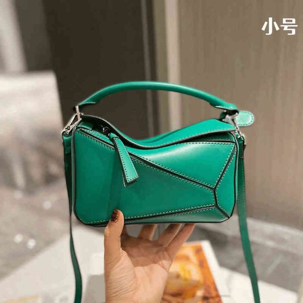 messenger woman bag loews leather single bags hand-held stitched pillow geomet
messenger woman bag loews leather single bags hand-held stitched pillow geomet