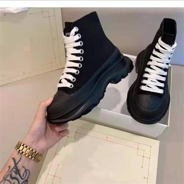 luxury designer women men tread slick boots leather canvas lace-up rubber round toes platform genuine leathers lining fashion286a246n, Black
luxury designer women men tread slick boots leather canvas lace-up rubber round toes platform genuine leathers lining fashion286a246n, Black
