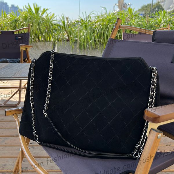 french womens vintage maxi quilted shoulder bags nubuck rubbed cowhide leather aged silver metal matelasse chain crossbody large capacity ha
french womens vintage maxi quilted shoulder bags nubuck rubbed cowhide leather aged silver metal matelasse chain crossbody large capacity ha