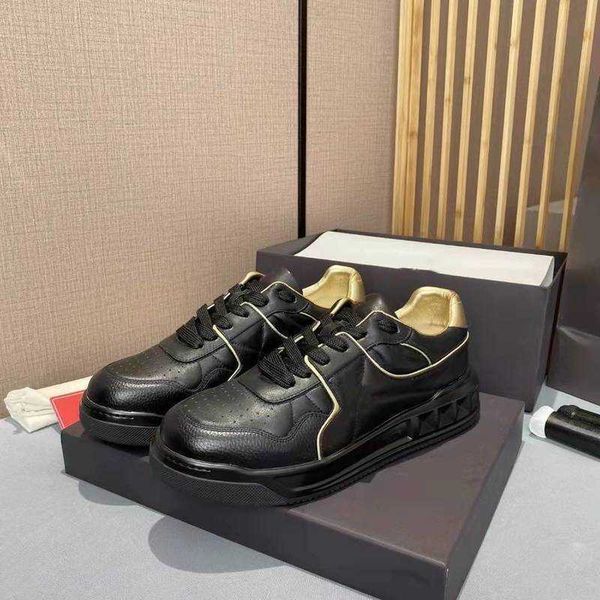 couple autumn and winter new head layer leather small white shoes men and women with casual sports board shoes 22102, Black
couple autumn and winter new head layer leather small white shoes men and women with casual sports board shoes 22102, Black