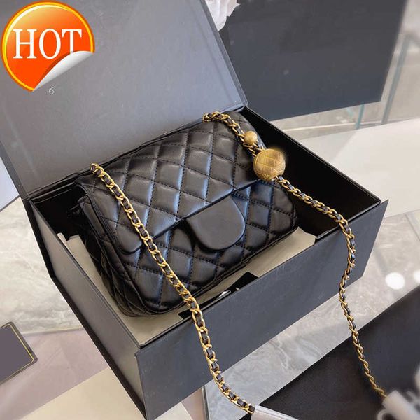 women's luxury designers shoulder bags tote fashion classic clamshell small square bag texture gold ball adjustable shoulders crossbody
women's luxury designers shoulder bags tote fashion classic clamshell small square bag texture gold ball adjustable shoulders crossbody
