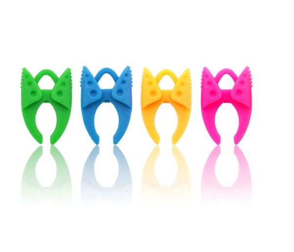 hair pins bobbin clamps clips holders keeping thread no more thread getting tangled for type a & l bobbins, Black;brown
hair pins bobbin clamps clips holders keeping thread no more thread getting tangled for type a & l bobbins, Black;brown