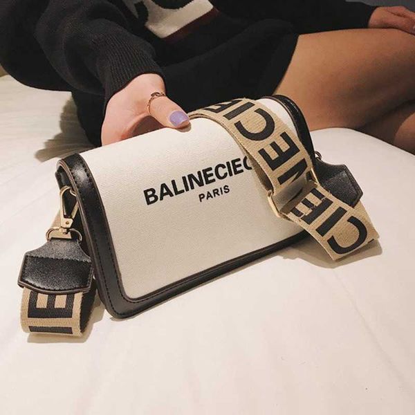 design bag factory wholesale and retail msenger small women's new fashion korean alphabet square summer canvas single shoulder bag
design bag factory wholesale and retail msenger small women's new fashion korean alphabet square summer canvas single shoulder bag