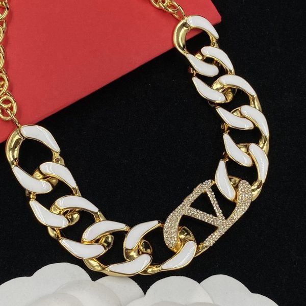 chain luxury designer jewelry 18k gold plated - stainless steel v couple wedding bracelet gift accessories wholesale123, Black
chain luxury designer jewelry 18k gold plated - stainless steel v couple wedding bracelet gift accessories wholesale123, Black