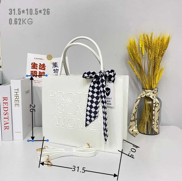 cross body bag women's protect black women bags tote zipper handbags female handle and shopping causal messenger bag bag-tote 221201
cross body bag women's protect black women bags tote zipper handbags female handle and shopping causal messenger bag bag-tote 221201