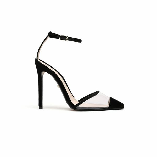 alevi mlano bianca women shoe 2022 .5cmpump in pvc with velvet trim and toe ankle strap and lateral buckle matching covered heel 01, Black
alevi mlano bianca women shoe 2022 .5cmpump in pvc with velvet trim and toe ankle strap and lateral buckle matching covered heel 01, Black