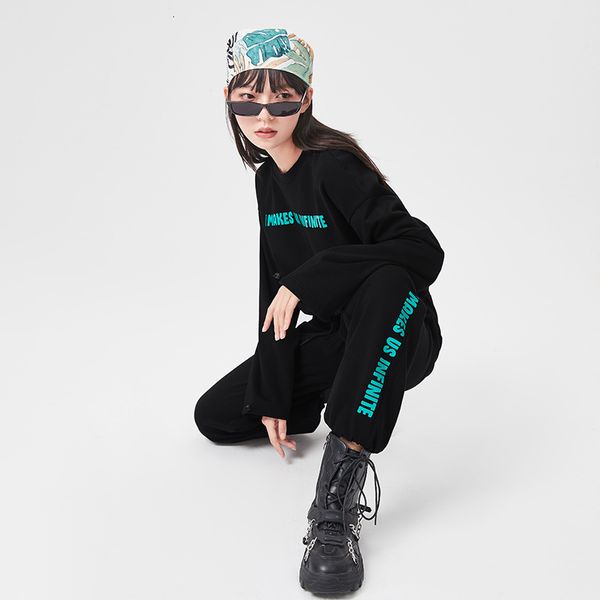 women's two piece pants semir women suit autumn long sleeve short fashion sweet cool sports wind two piece sets 221130, White
women's two piece pants semir women suit autumn long sleeve short fashion sweet cool sports wind two piece sets 221130, White