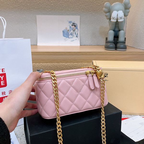 trunk women gold pillar classic flap cosmetic bag diamond lattice leather quilted mini designer handbag retro wallet crossbody fanny pack ca
trunk women gold pillar classic flap cosmetic bag diamond lattice leather quilted mini designer handbag retro wallet crossbody fanny pack ca