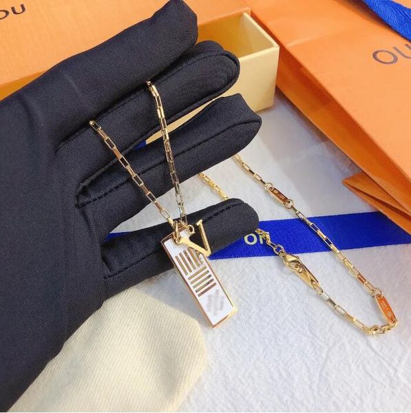 luxury selected brand necklaces style necklaces designed for men and women long chains classic quality jewelry fashion lovers friends gift x, Silver
luxury selected brand necklaces style necklaces designed for men and women long chains classic quality jewelry fashion lovers friends gift x, Silver