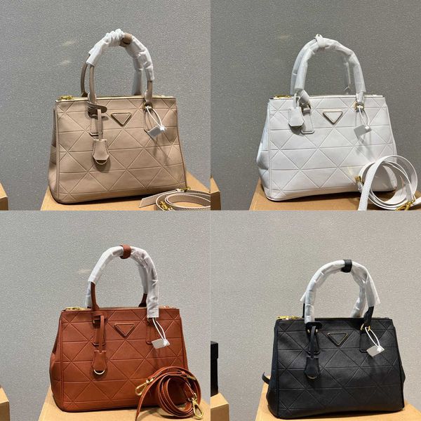totes bags designer womens tote bag designers crossbody bags triangle leather purse handbag designer bags shopper purse 221122 prad
totes bags designer womens tote bag designers crossbody bags triangle leather purse handbag designer bags shopper purse 221122 prad