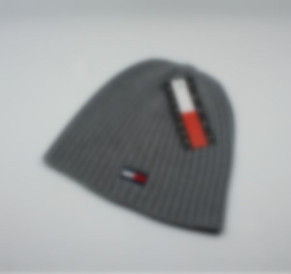 2023 wool cap simple solid color european and american designers outdoor 5 colors a3, Blue;gray
2023 wool cap simple solid color european and american designers outdoor 5 colors a3, Blue;gray