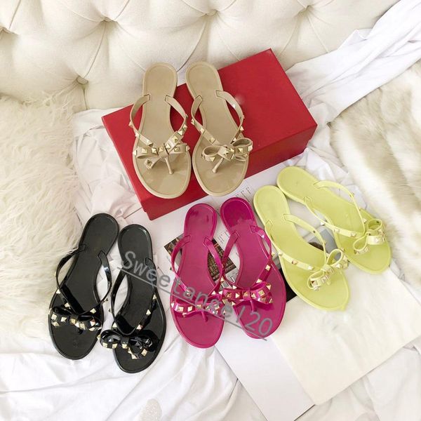 shoes classic summer women flip flops luxurys design slippers flat sandals bow rivet fashion pvc crystal b valentinoes valentinoity sbh, Black
shoes classic summer women flip flops luxurys design slippers flat sandals bow rivet fashion pvc crystal b valentinoes valentinoity sbh, Black
