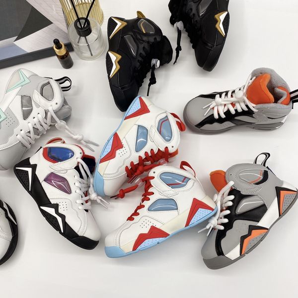 2022 new kids sneakers plush jumpman 7 children boys girls baby toddler 7s basketball shoes athletic trainer sports shoes size 26-35, Black
2022 new kids sneakers plush jumpman 7 children boys girls baby toddler 7s basketball shoes athletic trainer sports shoes size 26-35, Black