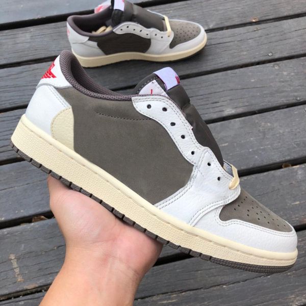 2022 authentic travis scotts reverse mocha shoes 1 low og sp sail university red ridgerock cactus jack fragment men women sports sneakers wi
2022 authentic travis scotts reverse mocha shoes 1 low og sp sail university red ridgerock cactus jack fragment men women sports sneakers wi