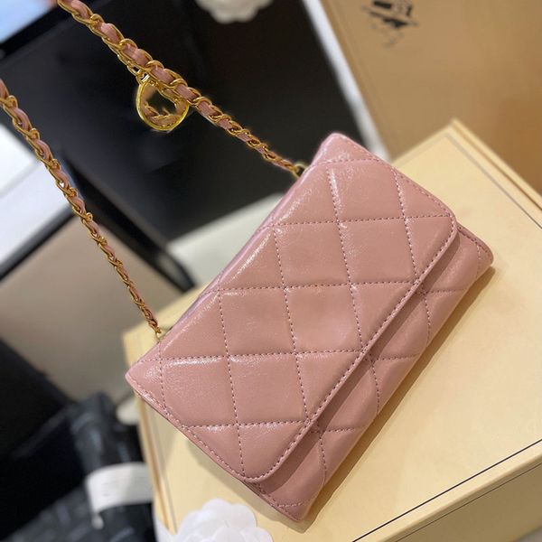 fashion gold coin women classic flap shoulder bag versatile diamond lattice leather quilted luxury crossbody retro designer handbag birkin s
fashion gold coin women classic flap shoulder bag versatile diamond lattice leather quilted luxury crossbody retro designer handbag birkin s