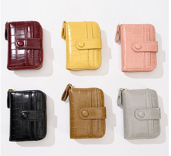 dhl50pcs card holders women pu pattern of crocodile plain more positions hasp short wallet mix color, Brown;gray
dhl50pcs card holders women pu pattern of crocodile plain more positions hasp short wallet mix color, Brown;gray