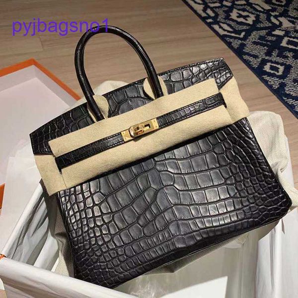 designer brikin shoulder bags price 2022 new crocodile pattern women's cow leather big commuting bride one shoulder messenger hand
designer brikin shoulder bags price 2022 new crocodile pattern women's cow leather big commuting bride one shoulder messenger hand