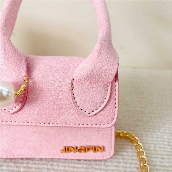 design bag factory wholesale and retail 2023 winter new style children's bag fashion frosted handheld girls' one shoulder crossbod
design bag factory wholesale and retail 2023 winter new style children's bag fashion frosted handheld girls' one shoulder crossbod