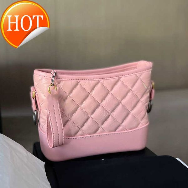 women's luxury designers shoulder bags fashion diamond-shaped crossbody bag texture hardware chain zipper bucket bag factory direct sal
women's luxury designers shoulder bags fashion diamond-shaped crossbody bag texture hardware chain zipper bucket bag factory direct sal