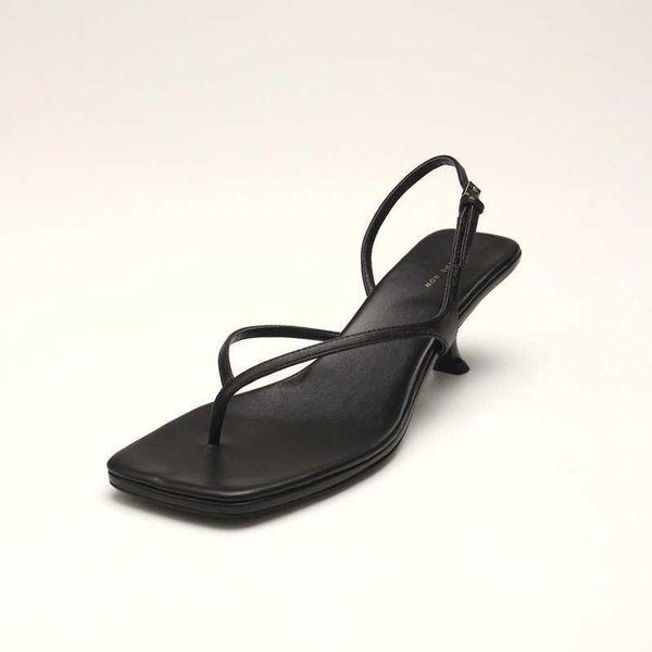 the row shoes french word with sandals leather toe clip square kitten heel back empty summer middle heel, Black
the row shoes french word with sandals leather toe clip square kitten heel back empty summer middle heel, Black