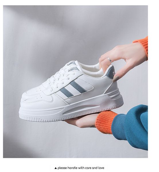 casual shoe designer luxury casual classic shoes small white sneakers fashion with flat black lace-up for men and women
casual shoe designer luxury casual classic shoes small white sneakers fashion with flat black lace-up for men and women