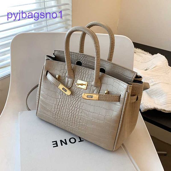 designer brikin shoulder bags price high capacity women's summer versatile 2022 new fashion high end sense messenger crocodile han jt4q
designer brikin shoulder bags price high capacity women's summer versatile 2022 new fashion high end sense messenger crocodile han jt4q