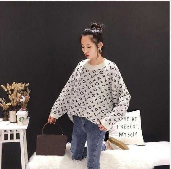 womens sweaters 2022g brand designer women sweater quality sweatshirt classic letters cardigan long sleeve wvs, White;black
womens sweaters 2022g brand designer women sweater quality sweatshirt classic letters cardigan long sleeve wvs, White;black