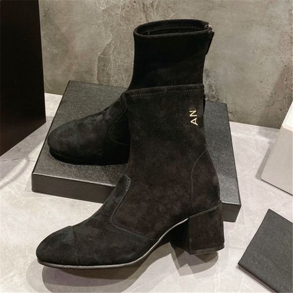winter boots channel fashion women vintage decorative leather cotton cloth wool warm keeping high heel thick sole snow flat socks shoes 08-0, Black
winter boots channel fashion women vintage decorative leather cotton cloth wool warm keeping high heel thick sole snow flat socks shoes 08-0, Black